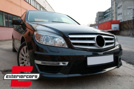 Prednji branik C63 AMG Facelift dizajn / Mercedes C-klasa W204 S204 C204 (2007-2015), FBMBW204AMGF