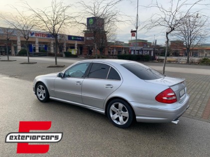 Prednji branik E63 AMG dizajn / Mercedes E-klasa W211 Facelift (2006-2009), FBMBW211AMGPWOFL