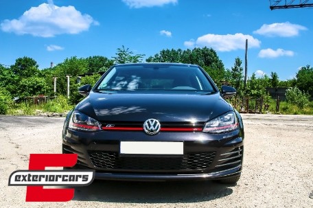Prednji branik GTI dizajn (PDC) / VW Golf VII 7 5G (2013-2017), ZPVW10