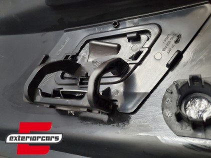 Prednji branik Quattro RS4 dizajn / Audi A4 B9 8W (2016-2019), FBAUA4B9RSB
