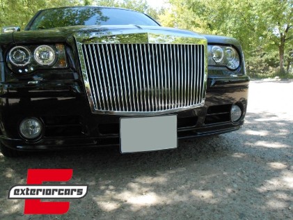Prednji branik Rolls Royce Phantom look / Chrysler 300C (2004-2010), FBCH300C