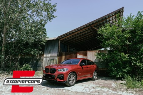 Prednji nastavak branika M-Performance dizajn (piano crna) / BMW X4 G02 X4M M Sport (2018-2021), FBSBMG02MP