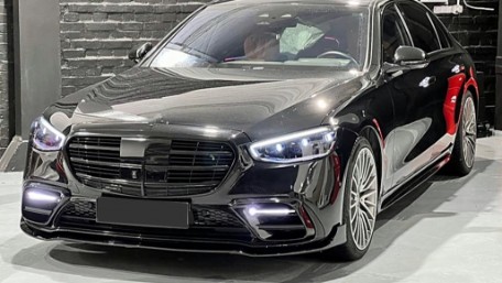 Prednji nastavak branika (piano crna) / Mercedes S-klasa W223 limuzina Sport Line (2020-), FBMBW223BAERO