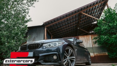 Prednji splitter M-Performance dizajn (piano crna) / BMW serije 4 F32 Coupe F33 Cabrio F36 Gran Coupe (2013-03.2019), FBSBMF32MPB