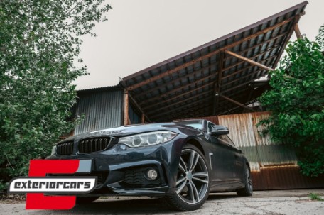 Prednji splitter M-Performance dizajn (piano crna) / BMW serije 4 F32 Coupe F33 Cabrio F36 Gran Coupe (2013-03.2019), FBSBMF32MPB
