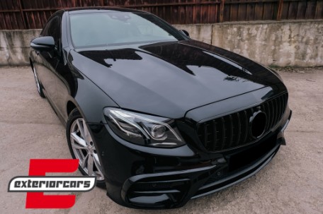 Prednji splitteri (piano crna) / Mercedes E-klasa W213 S213 C238 A238 Sport Line E53 (2016-2020), GCP-SW-MB-088