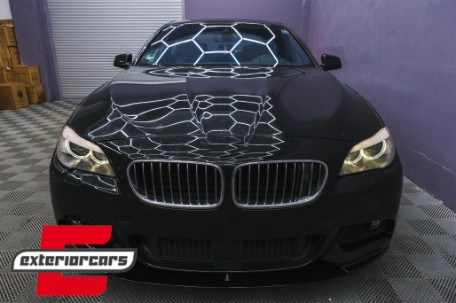 Središnja-donja mrežica M paket dizajn (ACC) / BMW serije 5 F10 F11 M paket (2009-2017), FBGBMF10MTD