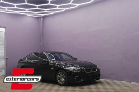 Središnja-donja mrežica M paket dizajn (ACC) / BMW serije 5 F10 F11 M paket (2009-2017), FBGBMF10MTD