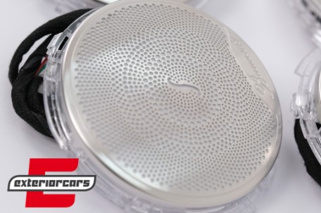 Srednji poklopac zvučnika na vratima 64 boje LED / Mercedes E-klasa W213 S213 C238 (2016-2019), MDSPK63CW213