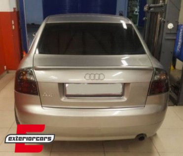 Stražnja svjetla (crna) / Audi A4 B6 limuzina (2001-2004), LTAU14