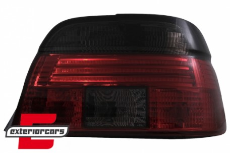 Stražnja svjetla (crvena/smoke) / BMW serije 5 E39 limuzina (1995-08.2000), LTBM35