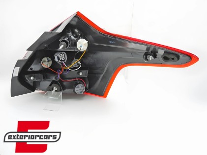 Stražnje svjetlo LED (desna strana) / Ford Focus MK3 (04.2011-09.2014), 11-11847-16-2