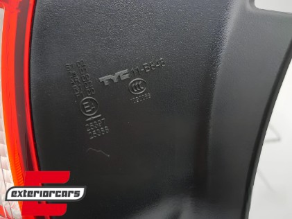 Stražnje svjetlo LED (lijeva strana) / Ford Focus MK3 (04.2011-09.2014), 11-11848-16-2
