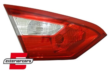 Stražnje svjetlo (lijeva strana) / Ford Focus III (04.2011-09.2014), 17-0408-01-2