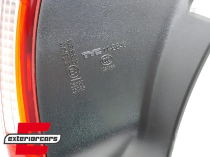 Stražnje svjetlo (lijeva strana) / Ford Focus MK3 (04.2011-09.2014), 11-11848-01-2