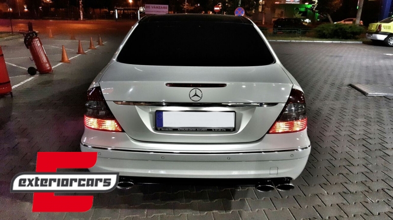 Zadnji branik E63 AMG dizajn / Mercedes E klasa W211 (2002-2009), ZTME02