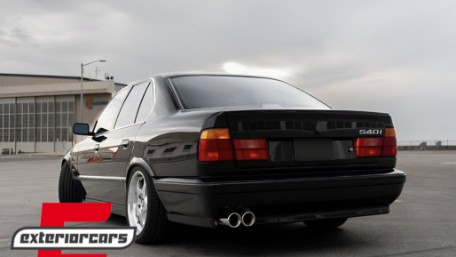 Zadnji branik M paket dizajn / BMW serije 5 E34 limuzina (1987-1995), RBBME34MT