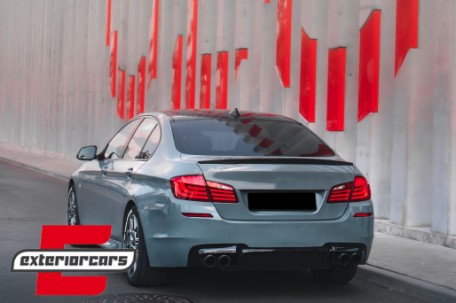 Zadnji branik M5 dizajn / BMW serije 5 F10 (2011-2017), RBBMF10M5