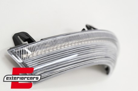 Žmigavci u retrovizoru LED SEQ (bijela) / VW Golf 5 6 Plus Jetta Passat Sharan Škoda Superb (2002-2008) Seat Alhambra (2009-2010), KBVW18